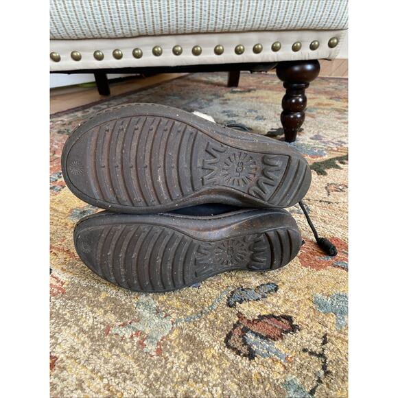 UGG Boots Womens 6 Caspia Ankle Bootie Matte Black Leather Shearling Fur - Picture 10 of 15